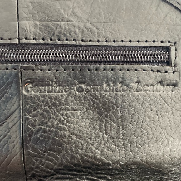 GENUINE COWHIDE LEATHER BACKPACK - Picture 4 of 12